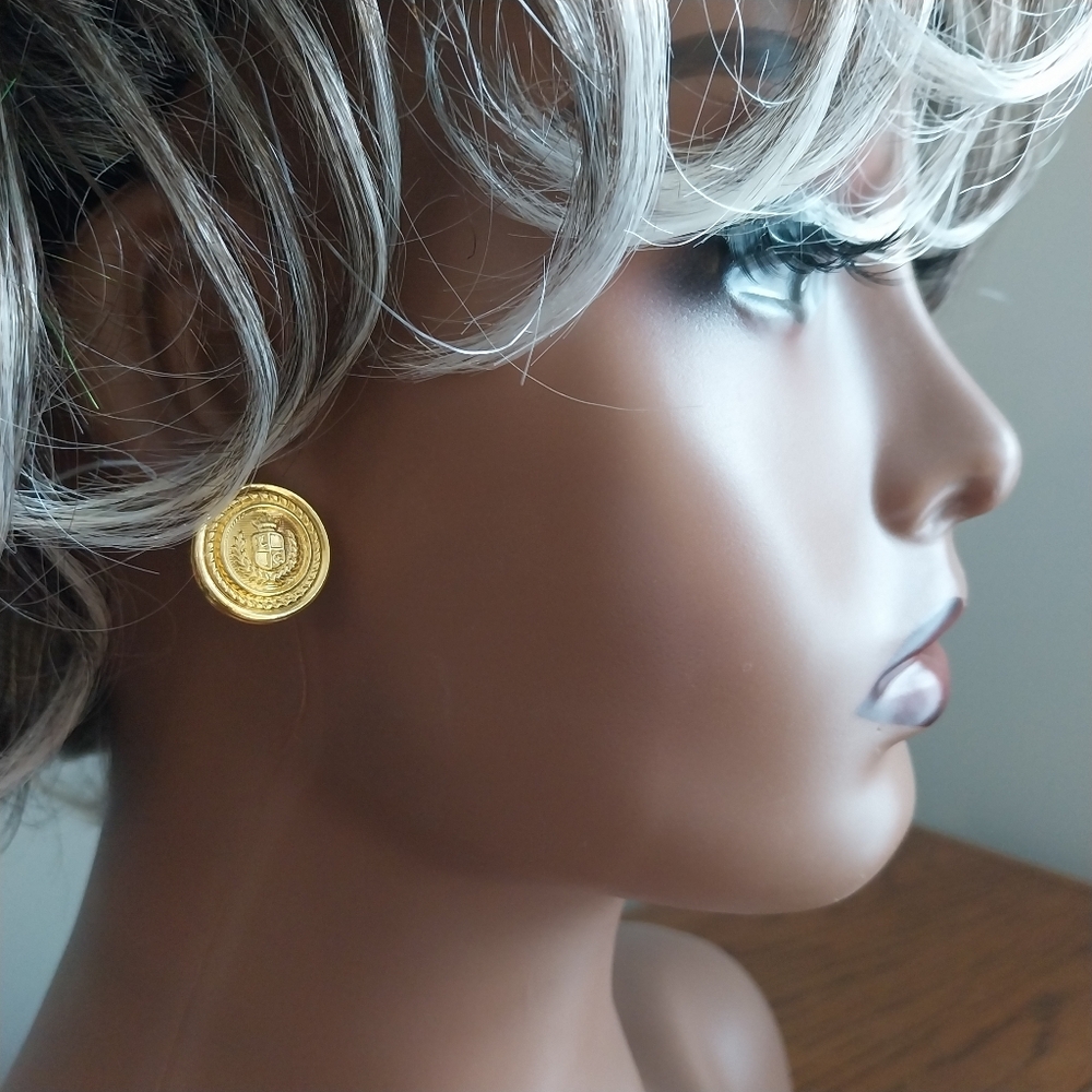 Liz Claiborne Gold Button Earrings - Picture 4 of 10
